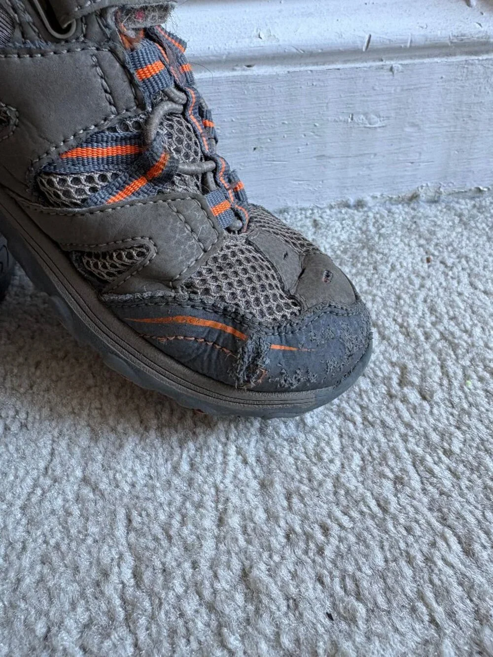 Merrell Trail Chaser sneakers for kids, size 1
